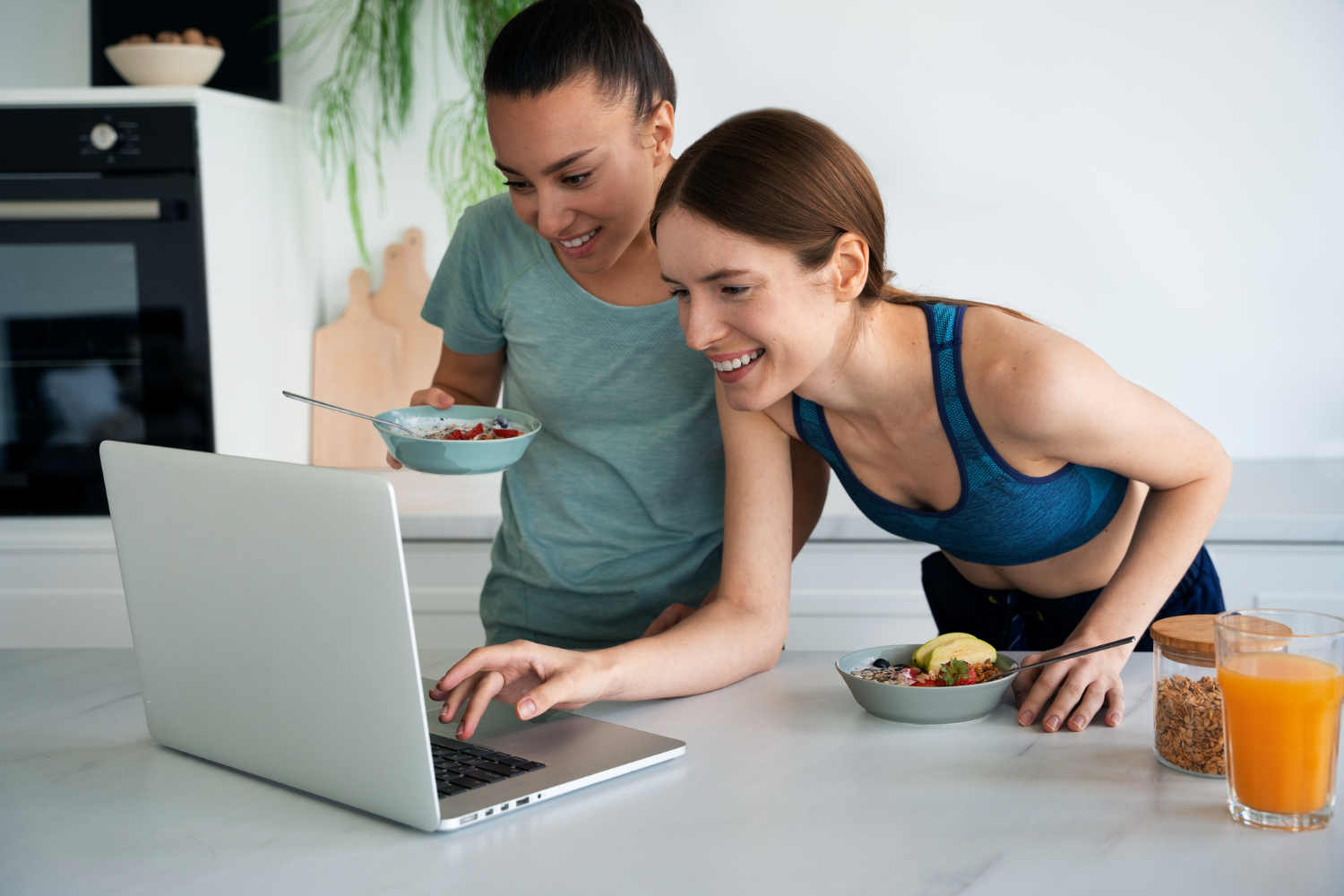 SALUD FEMENINA MÁS NUTRICIÓN